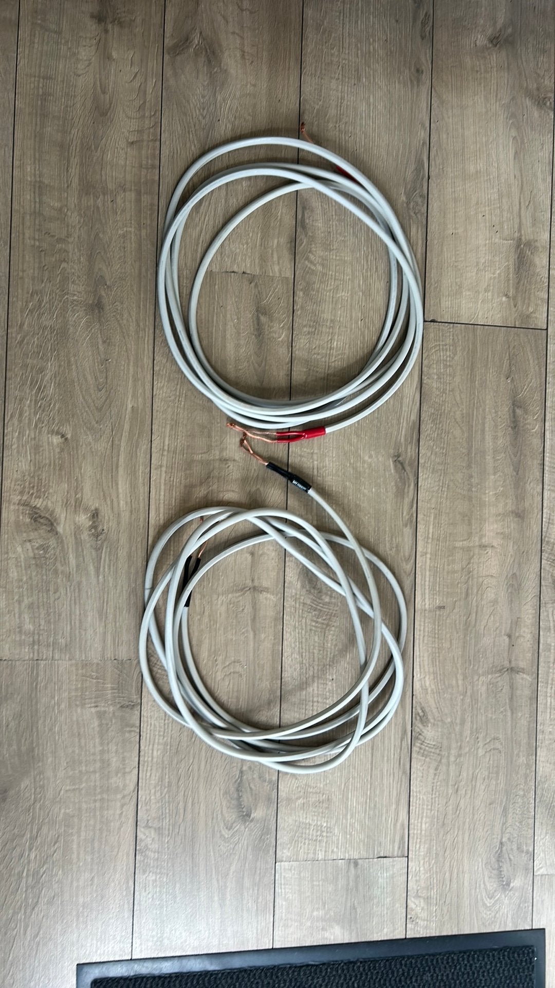Speakerkabel monster cable, Ophalen of Verzenden, Zo goed als nieuw, 2 tot 5 meter, Luidsprekerkabel