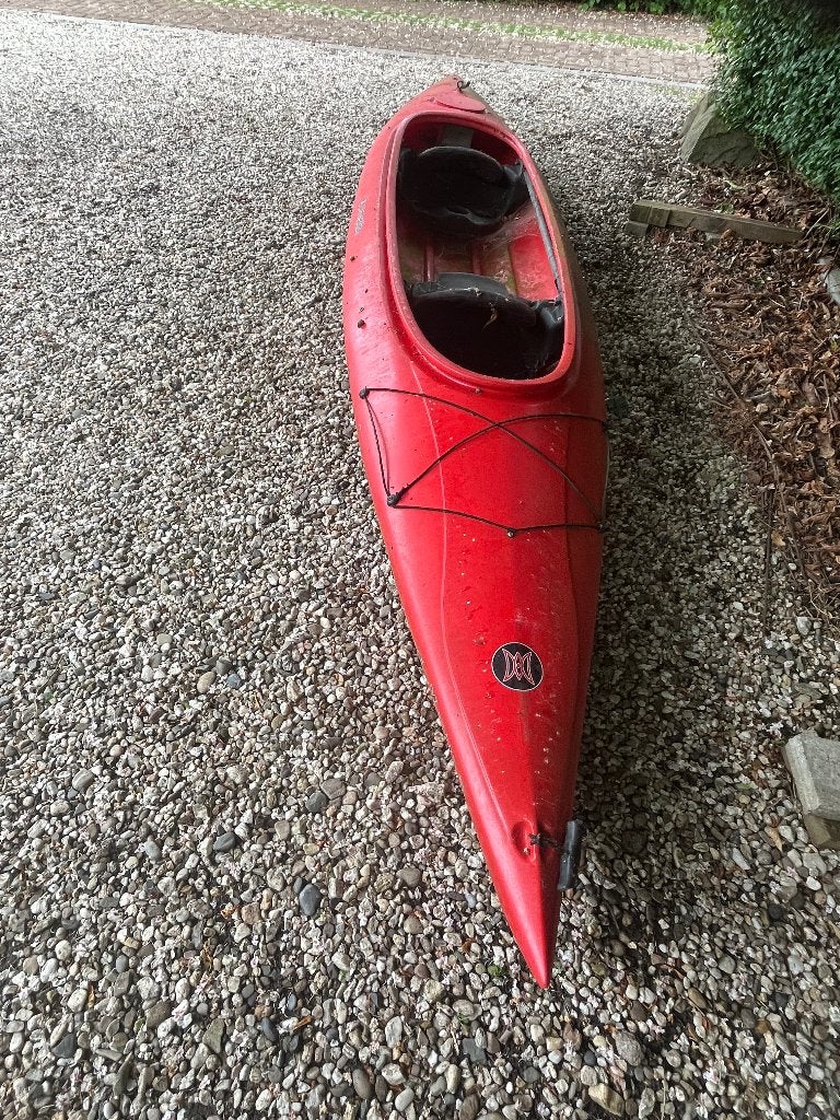 Rode 2-persoons kajak met peddel en trolley, Watersport en Boten, Ophalen, Gebruikt, 1-persoons