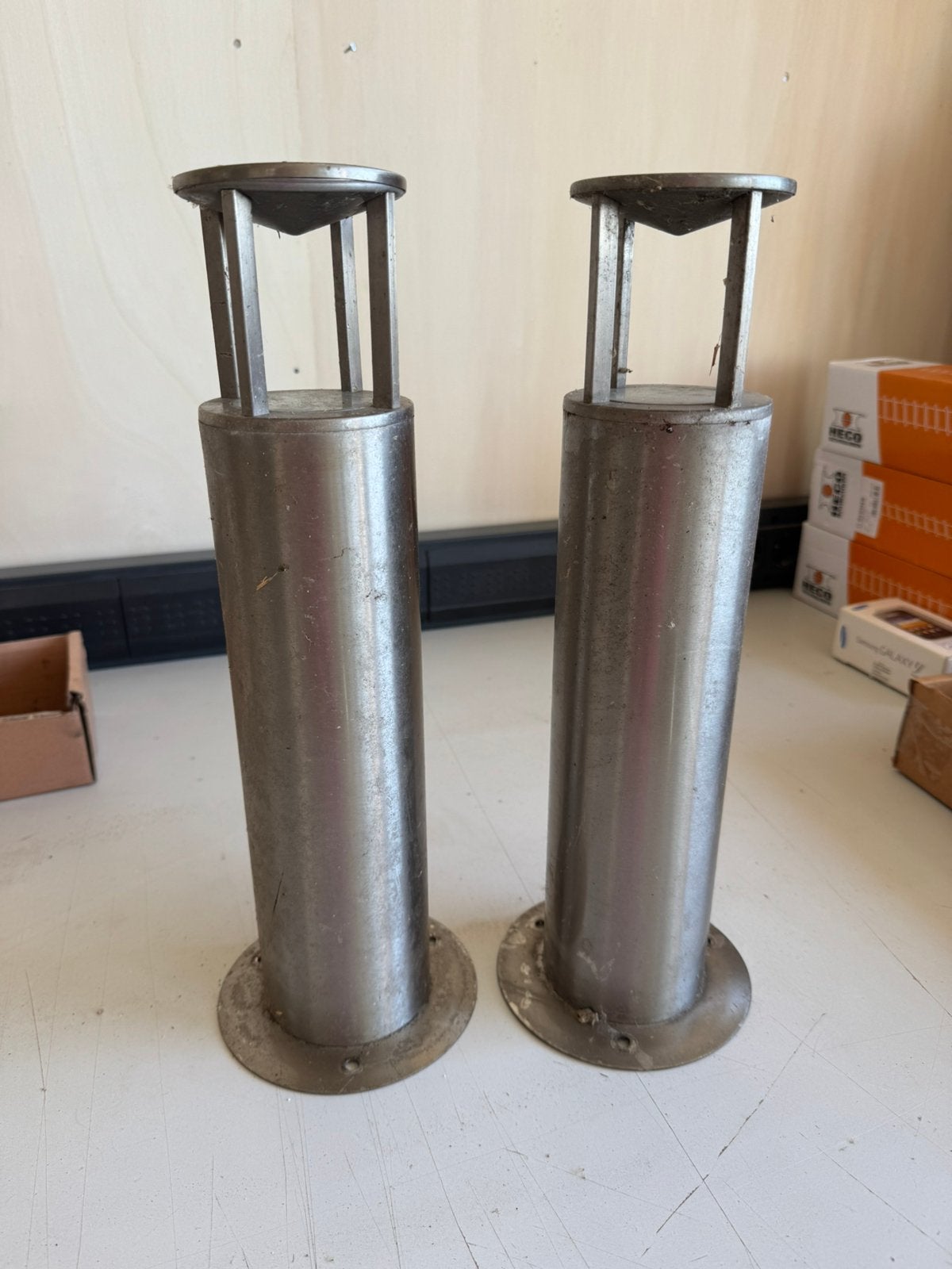 RVS buitenlamp 2 stuks, plm 40 hoog. Massive, Ophalen, Zo goed als nieuw