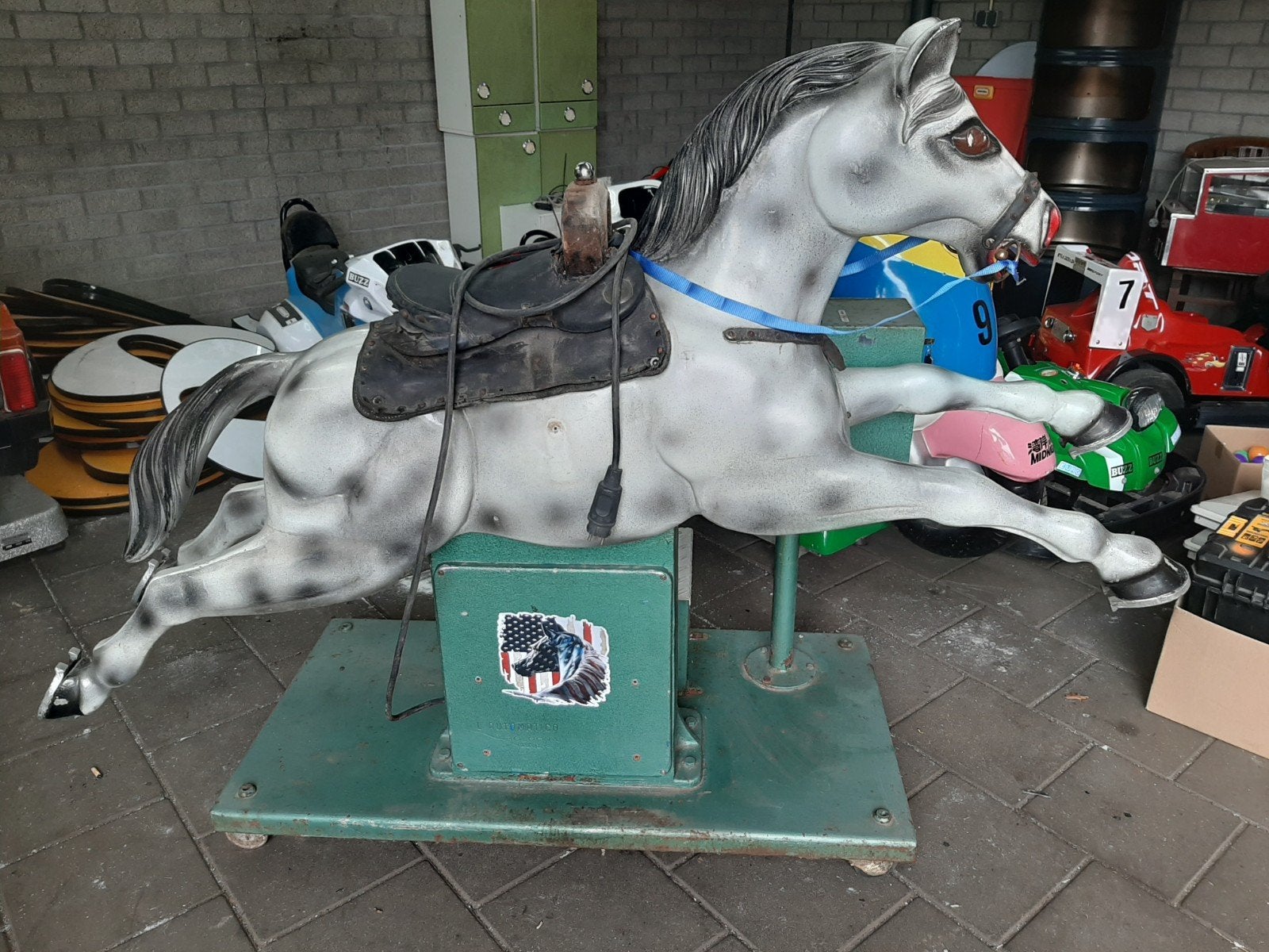 Zware jaren '60 kiddy ride paard, Ophalen, Gebruikt