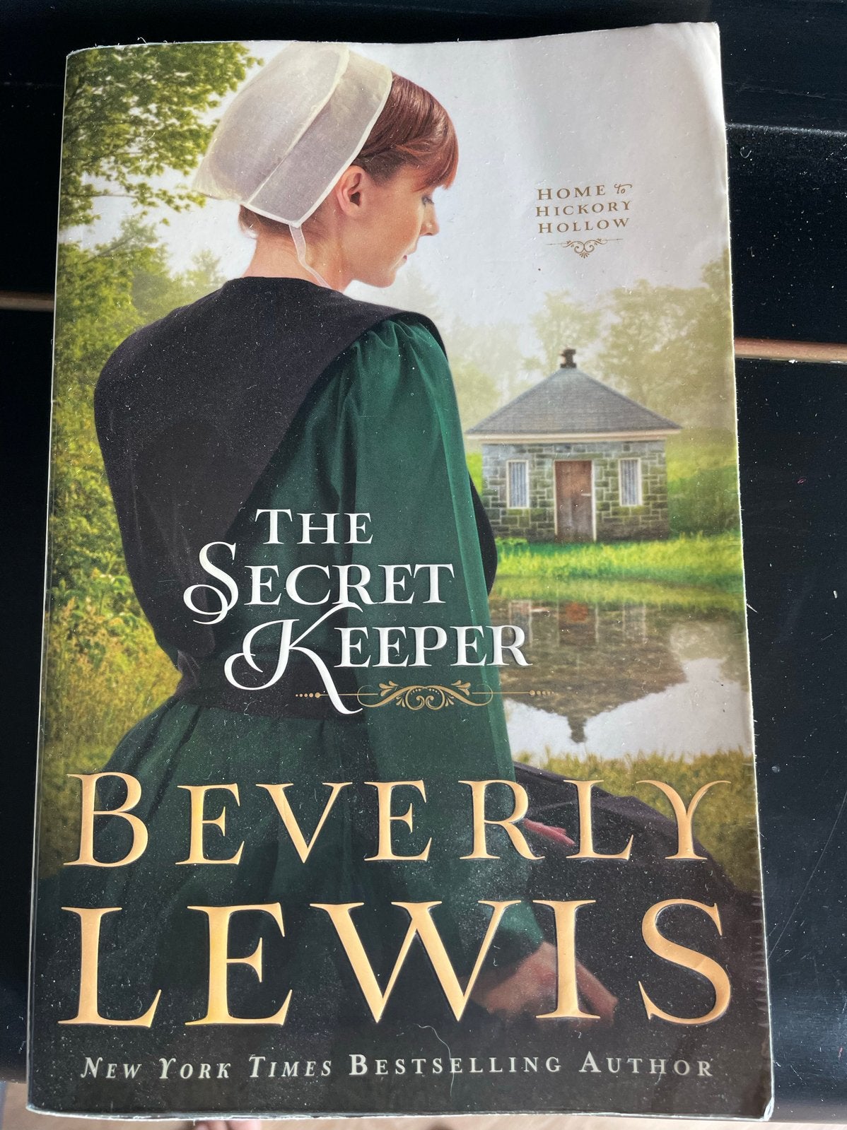The Secret Keeper - Beverly Lewis (Engels), Boeken, Romans, Gelezen, Amerika, Ophalen of Verzenden