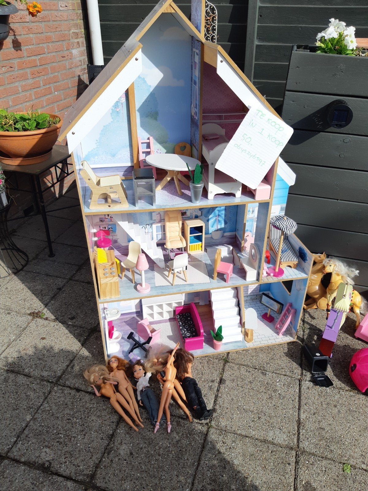 Mega barbiehuis met extra's, Kinderen en Baby's, Speelgoed | Poppenhuizen, Ophalen, Toebehoren