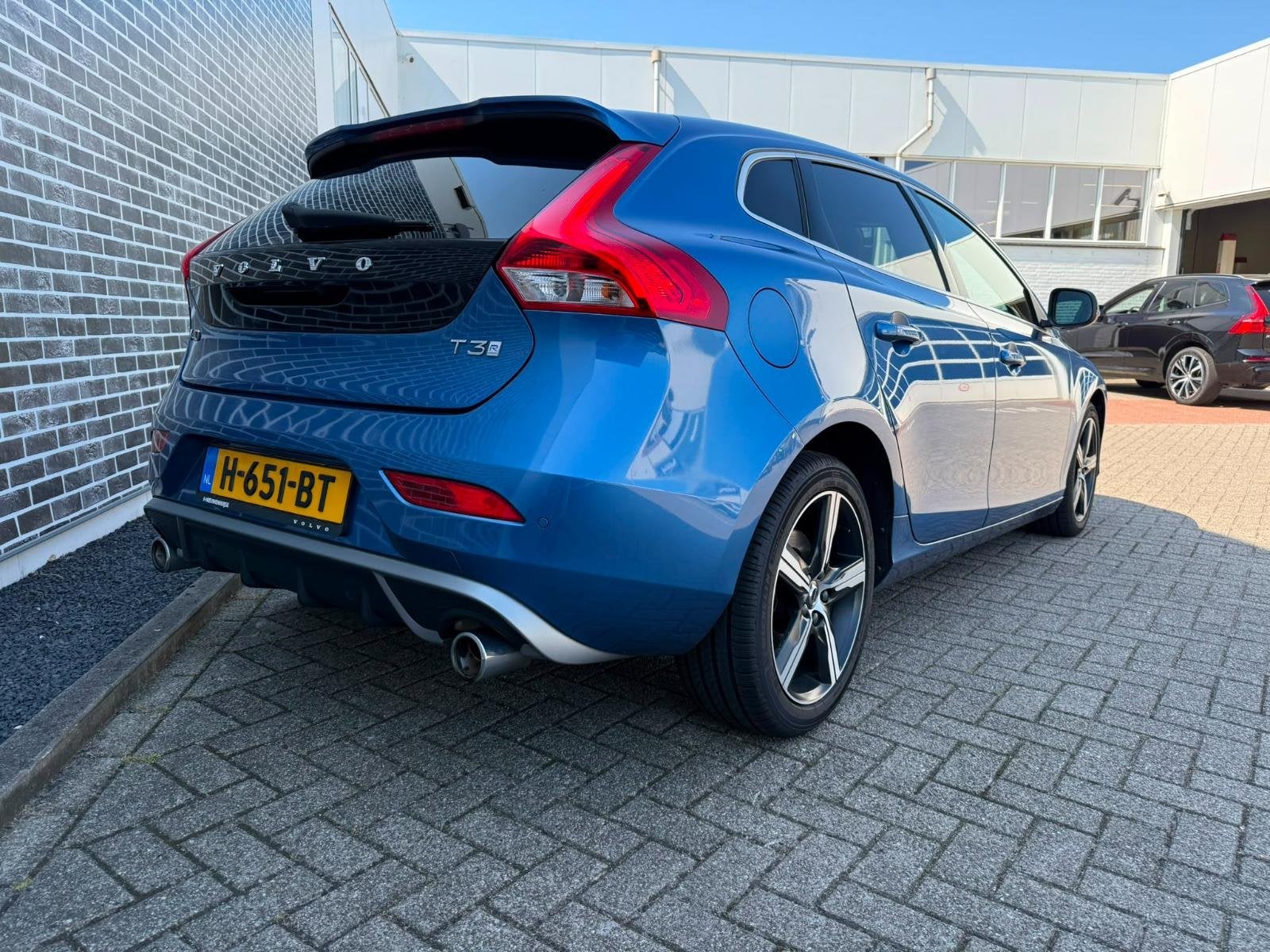 Volvo V40 1.5 T3 Polar+ Sport | R-Design | Panoramadak | Har, Auto's, Volvo, Euro 6, 4 cilinders, Blauw, Origineel Nederlands