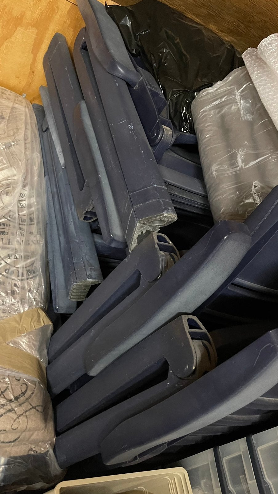 Gratis 8 verstelbare blauwe tuinstoelen met ronde tafel, Tuin en Terras, Ophalen, Gebruikt, Kunststof, Verstelbaar