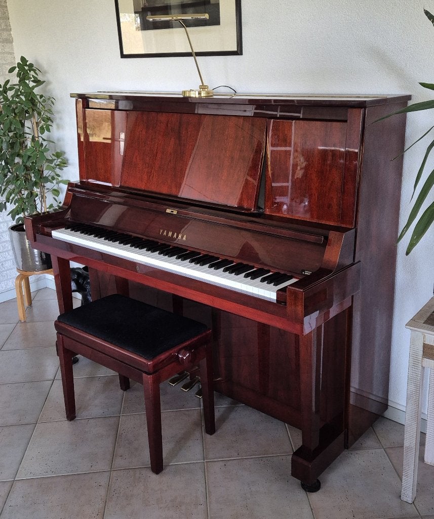 Yamaha Piano - Hoogglans Bruin met Kruk, Ophalen, Gebruikt, Bruin, Piano