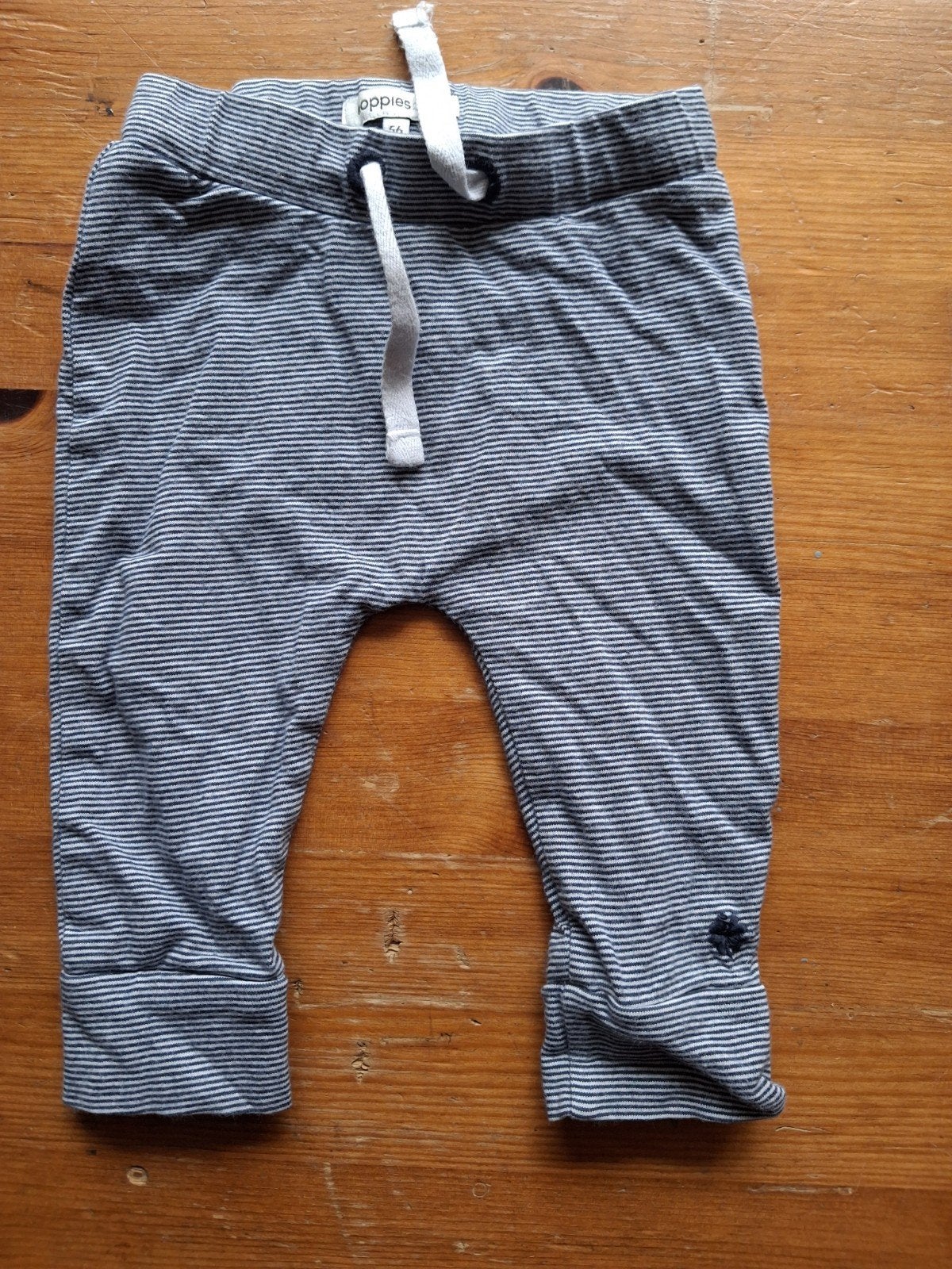Noppies Baby gestreepte broek maat 56, Kinderen en Baby's, Babykleding | Maat 56, Broekje, Jongetje of Meisje, Loppies Baby, Ophalen of Verzenden