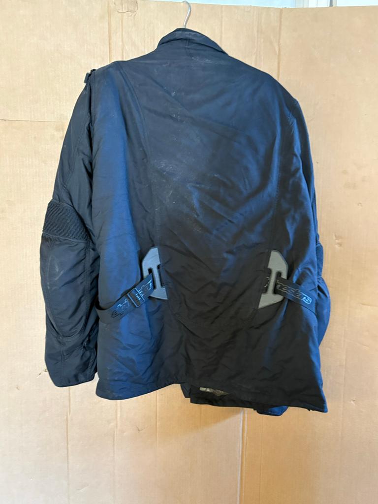 Alpinestars motorjas 4XL met binnenjas - Kleine reparatie no, Motoren, Kleding | Motorkleding, Ophalen, Tweedehands, Heren, Jas | textiel