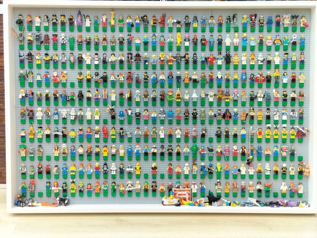 Mooie handgemaakte vitrinekast voor 350 Lego minifigs 119x80, Ophalen, Gebruikt, Overige typen, Minifiguren serie