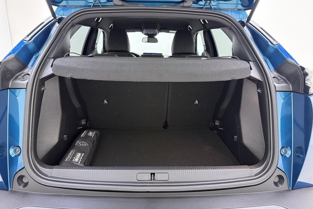 Peugeot 2008 1.2T 100pk Allure | Apple Carplay - Android Aut, Auto's, Gebruikt, Euro 6, 1199 cc, Blauw