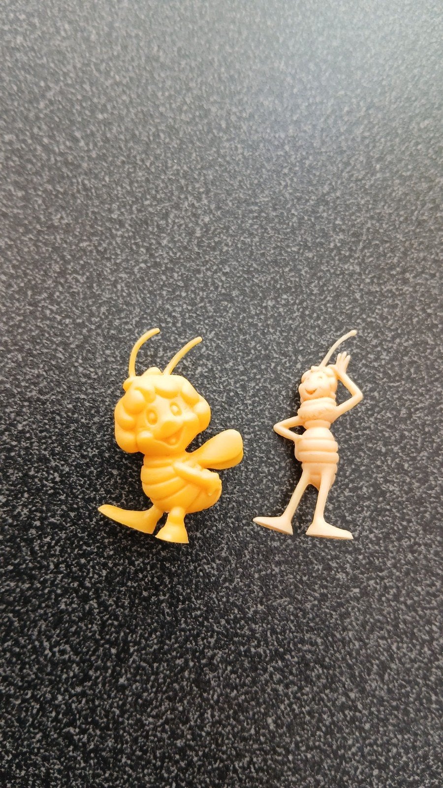 2 Vintage Maja de Bij poppetjes, Ophalen of Verzenden, Gebruikt