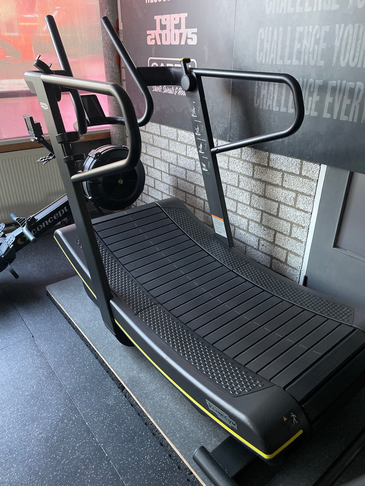 Technogym SkillMill Loopband en push en pull, Ophalen, Zo goed als nieuw, Metaal, Loopband