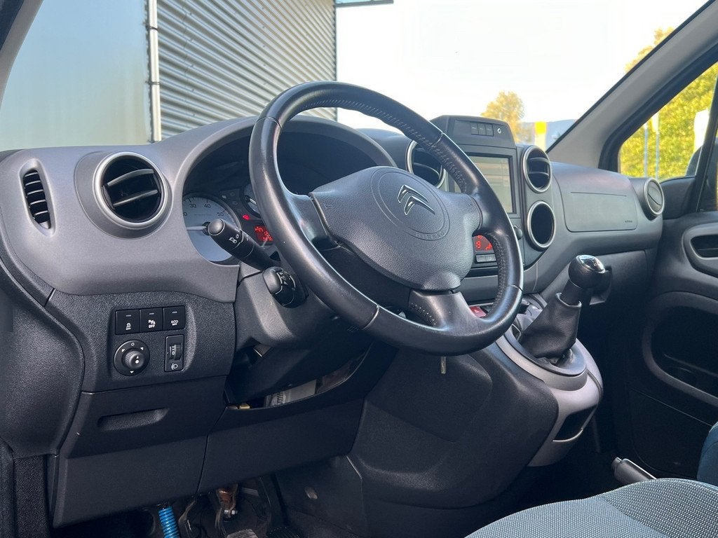 Citroën Berlingo BWJ 2017 | 1.2PT 111PK XTR | CLIMA | NAVI, Auto's, Citroën, Voorwielaandrijving, Stof, Gebruikt, 1199 cc