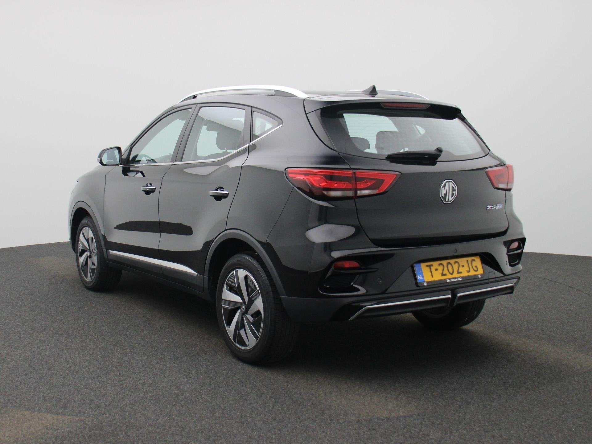 MG ZS EV Standard Range Comfort 50kWh | Navi | Camera | CarP, Auto's, MG, 12 maanden, Stof, ZS, Zwart