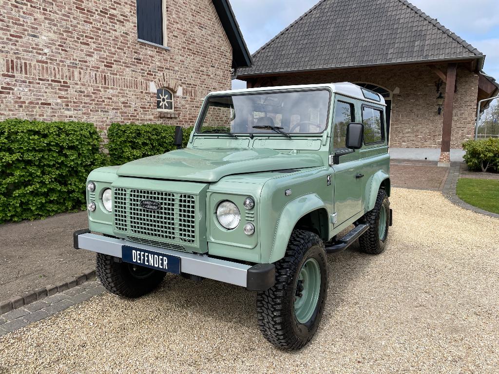 Land Rover 90 Heritage Defender 2.0 Benzine NIEUWSTAAT, 1998 cc, Beige, 4 cilinders, Defender