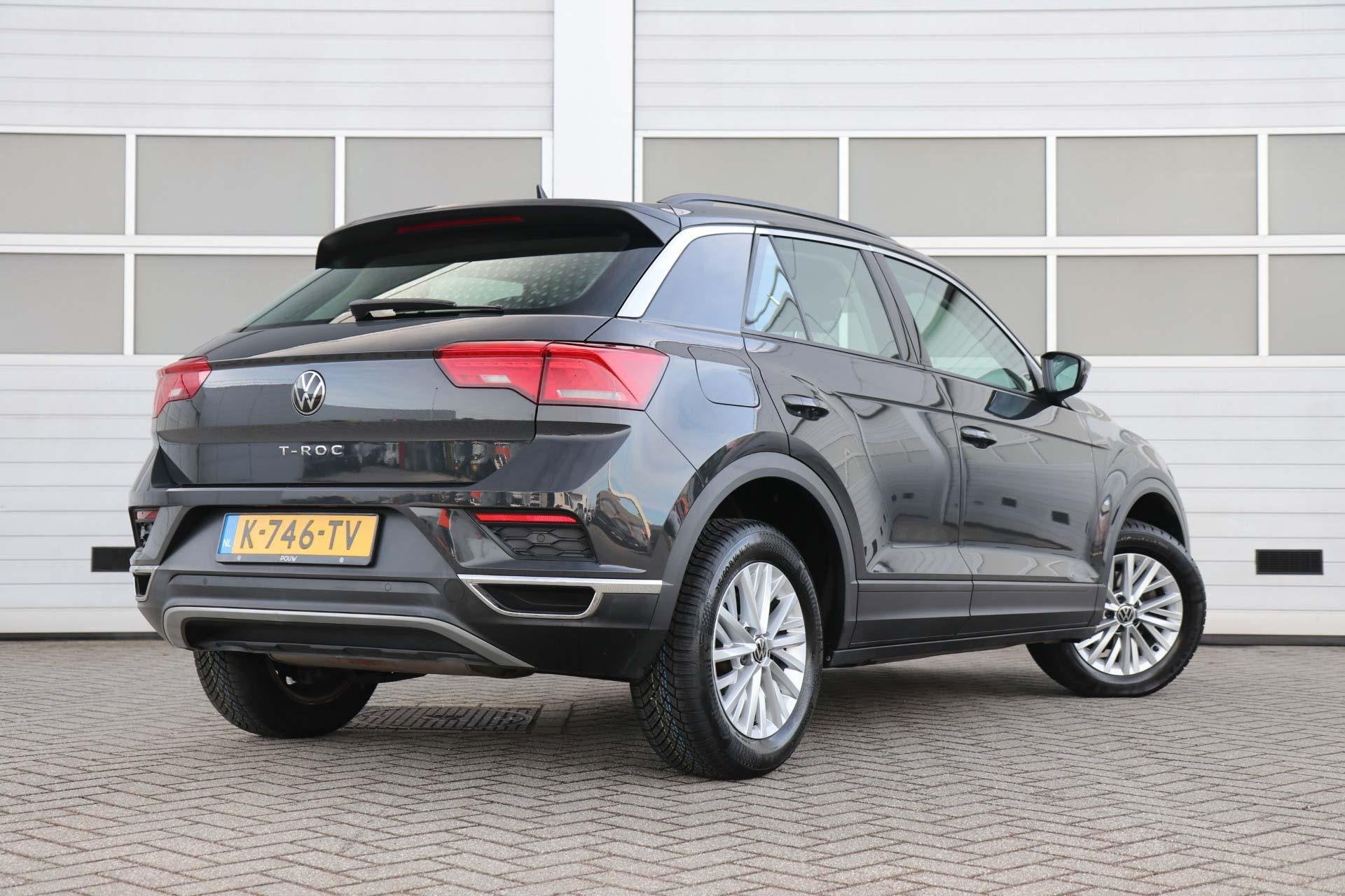 Volkswagen T-Roc 1.0 TSI 110pk Style | Airco | Parkeersensor, Voorwielaandrijving, 12 maanden, Stof, Gebruikt