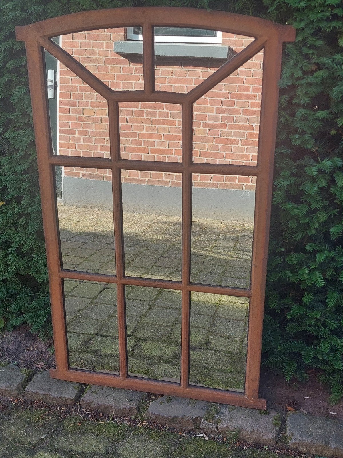 Een zeer mooi oud gietijzeren stalraam,  als spiegel., Ophalen, Gevelraam of Ruit, Gebruikt, Minder dan 80 cm