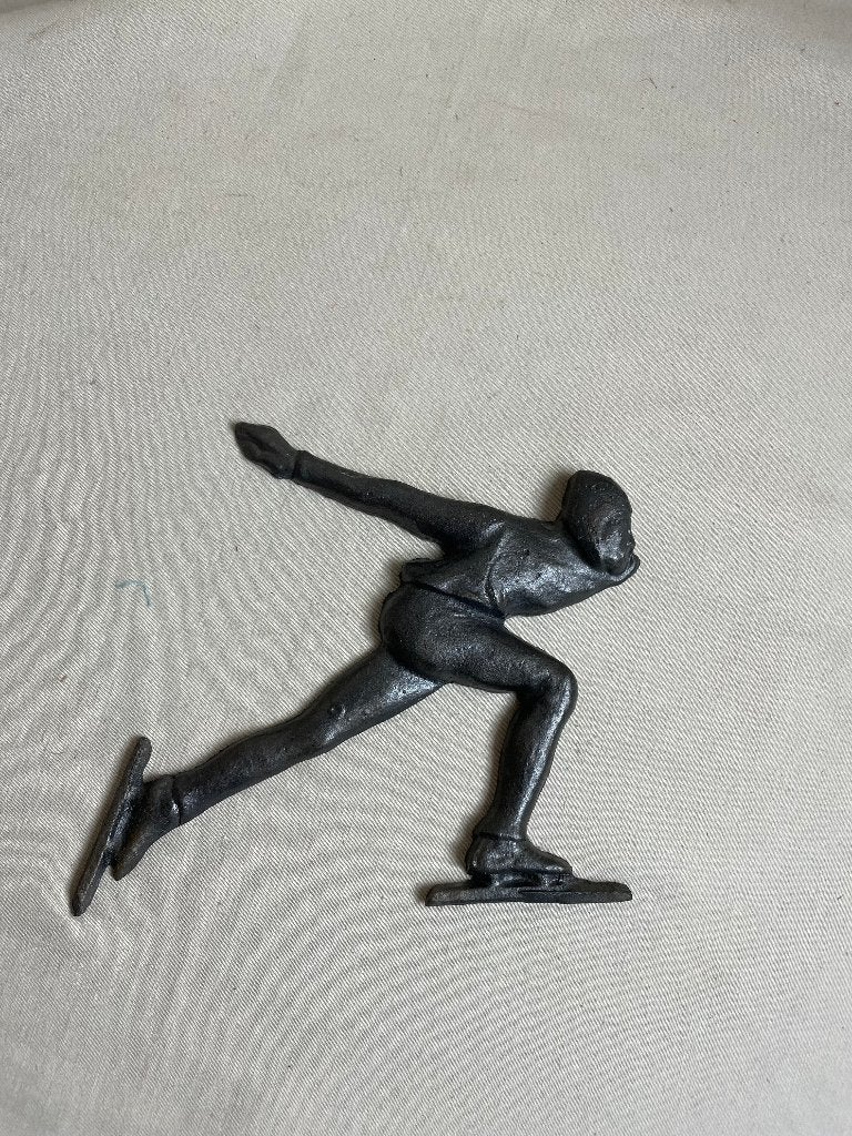 Gietijzeren schaatser plaquette 1967 model Nico Vlemmix, Ophalen of Verzenden, Gebruikt, Overige typen, Overige merken