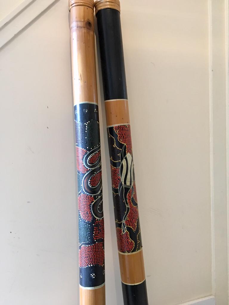 Afrikaanse muziekinstrument 2 sambaballen kokers / shakers, Ophalen, Zo goed als nieuw