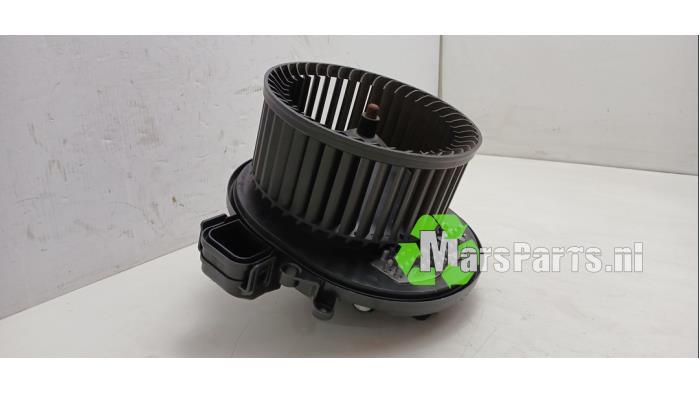 Kachel Ventilatiemotor van een BMW 3-Serie, Gebruikt, -, -, Ophalen of Verzenden