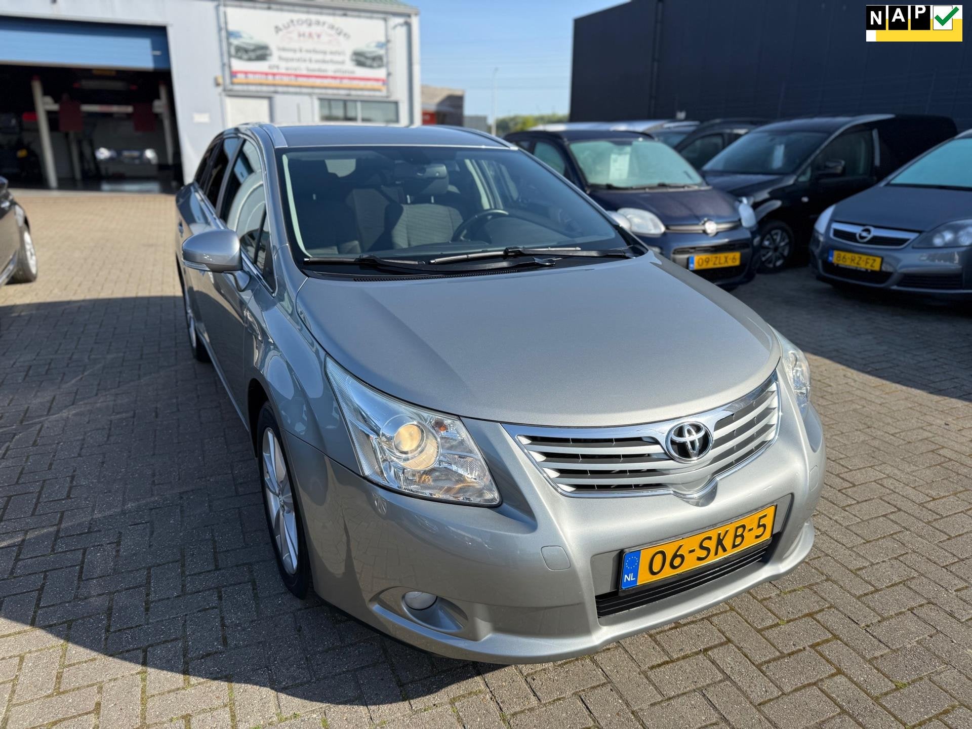 Toyota Avensis Wagon 1.8 VVTi Business|Automaat, Auto's, Toyota, Euro 5, 15 km/l, 4 cilinders, Origineel Nederlands