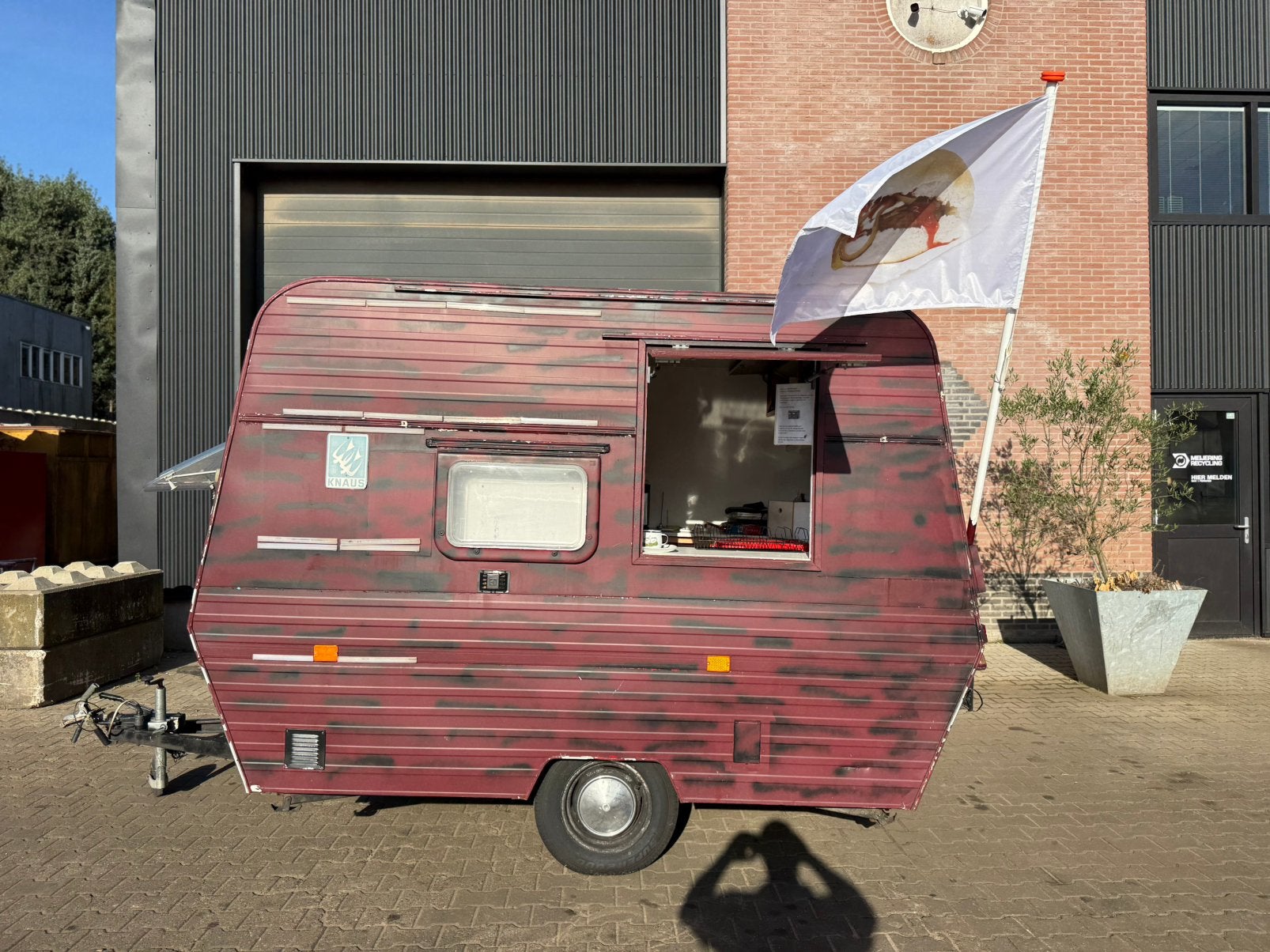 Complete foodtruck / hamburgerkar / verkoopwagen, Zakelijke goederen, Ophalen