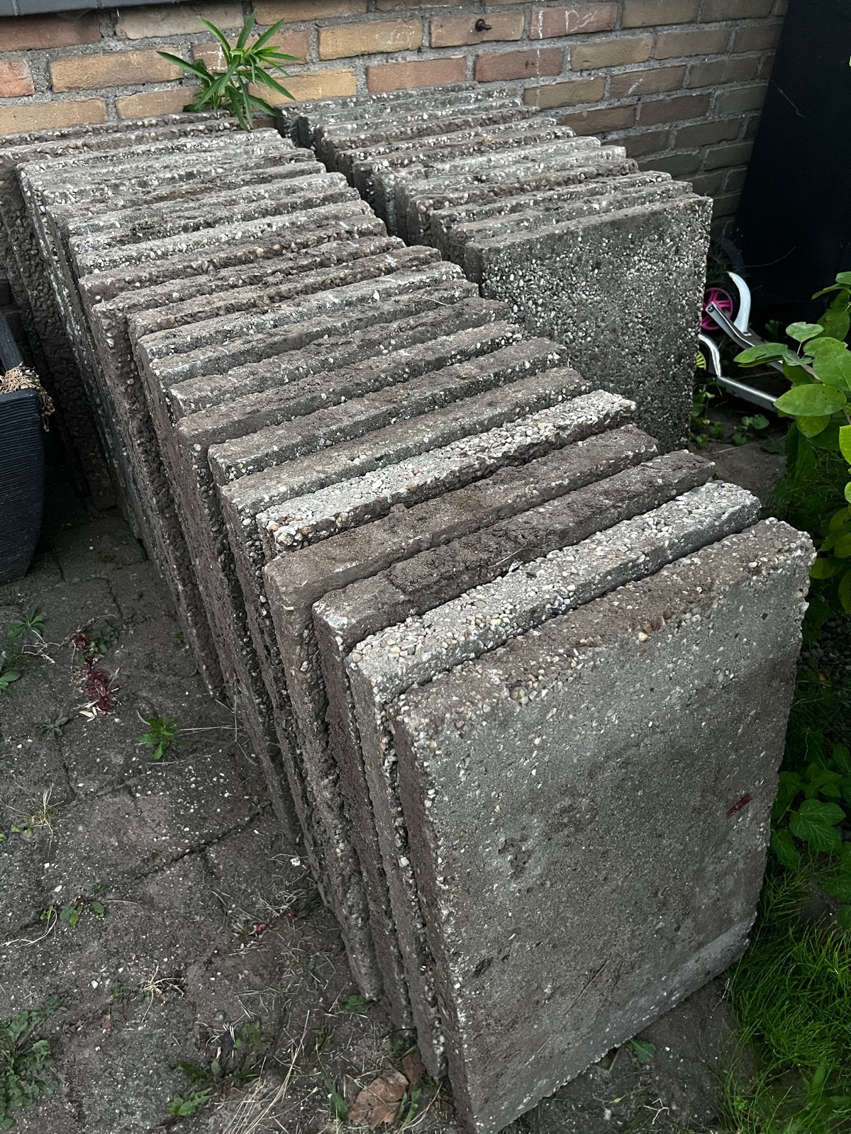 35 betontegels, Tuin en Terras, Tegels en Klinkers, Ophalen, Gebruikt, 5 tot 10 m², Beton