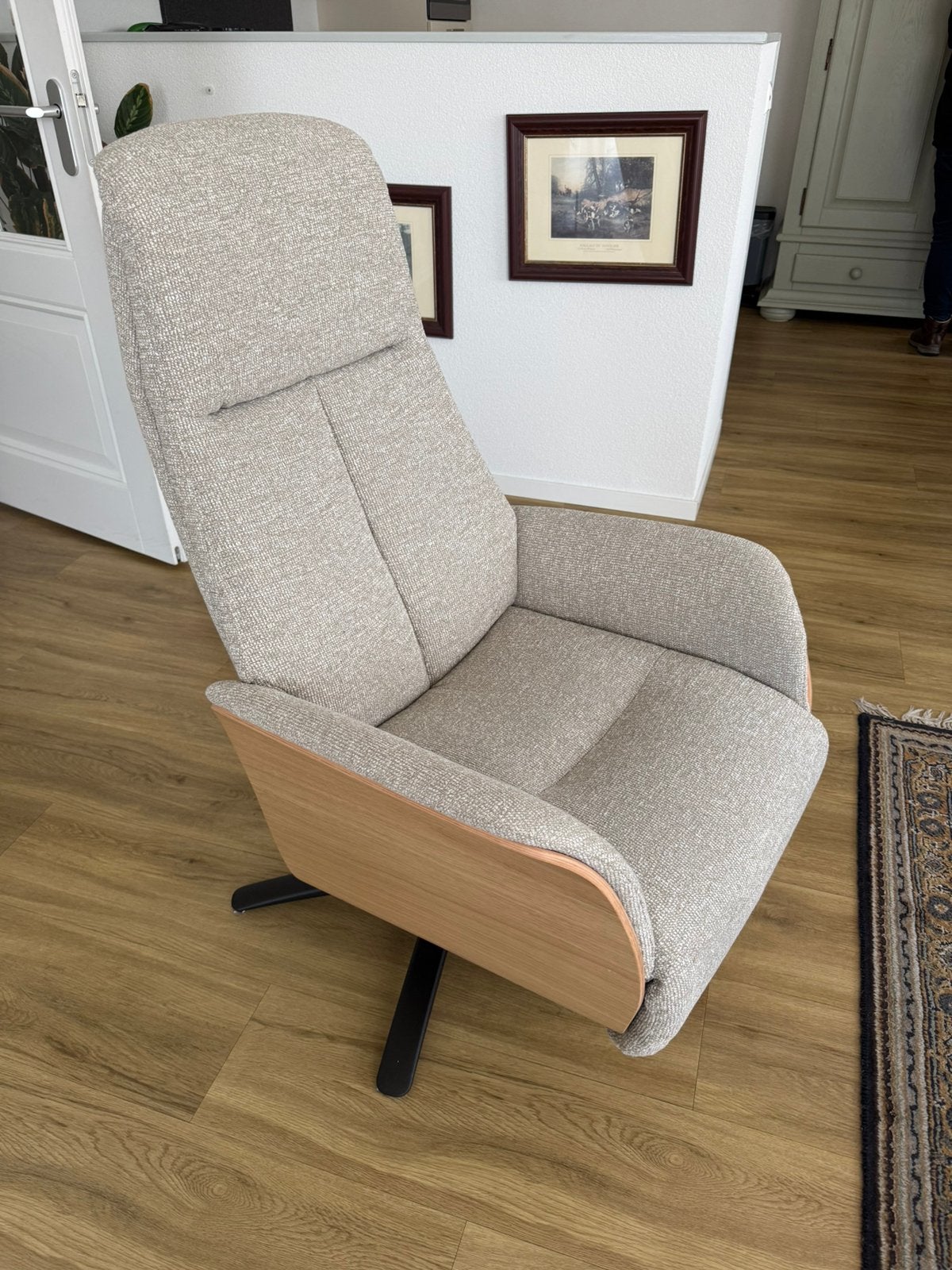 Pronto Relaxfauteuil Serio met relax stand / voetensteun, Huis en Inrichting, Fauteuils, Ophalen, 75 tot 100 cm, Zo goed als nieuw