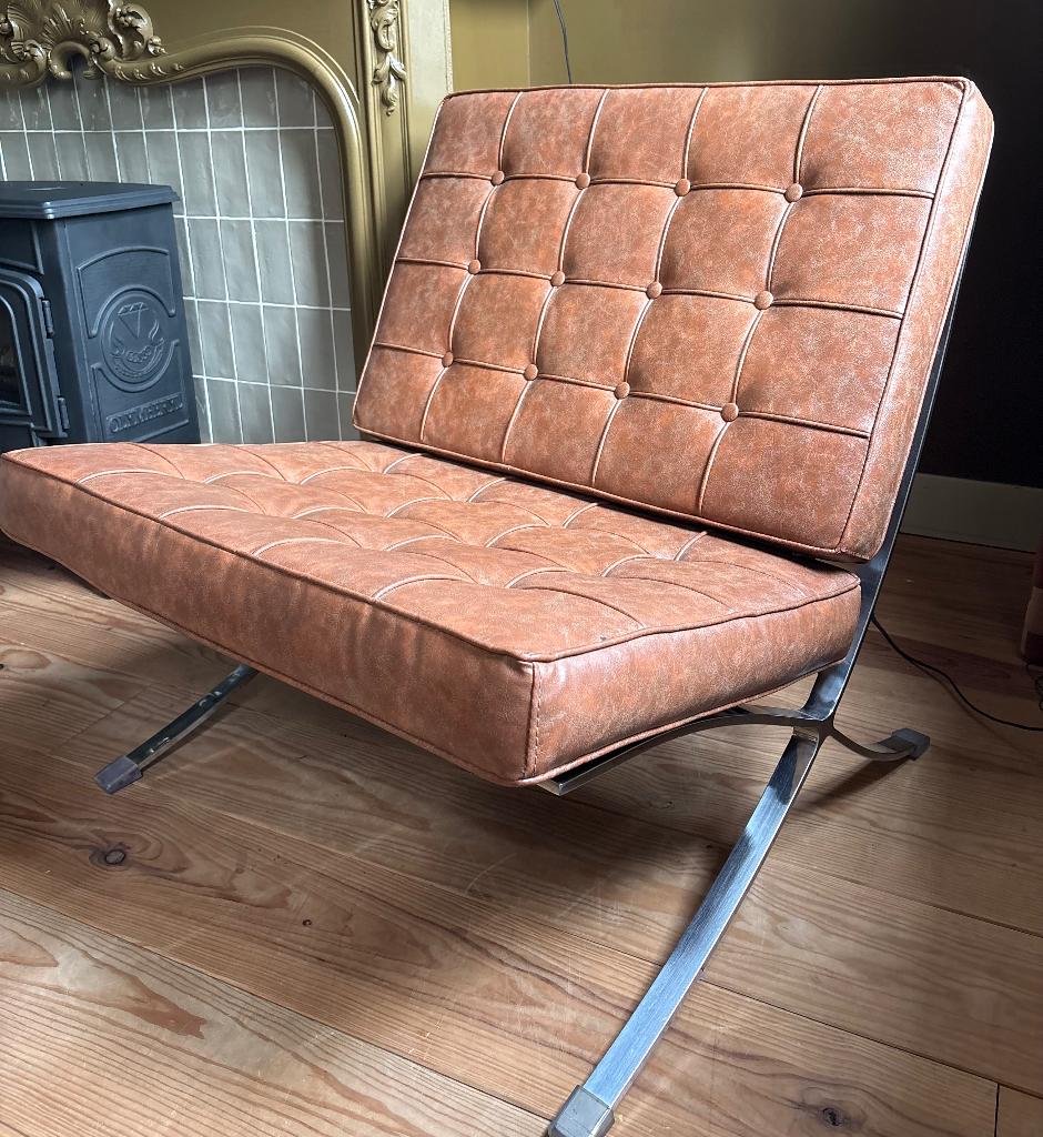 Barcelona fauteuil, Huis en Inrichting, Fauteuils, Ophalen, Zo goed als nieuw, 75 tot 100 cm, Leer