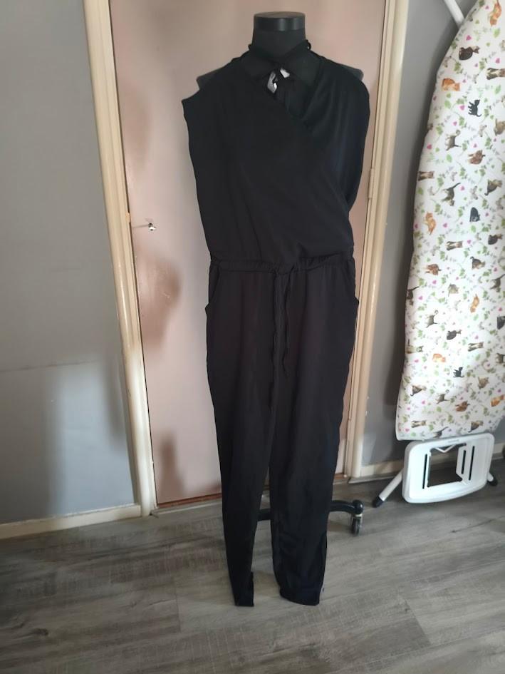 Mouwloze zwarte Coolcat dames jumpsuit, Zwart, Ophalen of Verzenden, Zo goed als nieuw, Coolcat