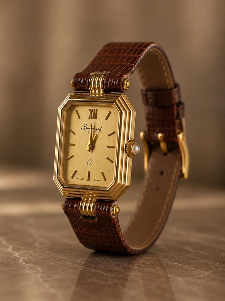 Bouchard horloge - massief goud, Sieraden, Tassen en Uiterlijk, Horloges | Dames, Polshorloge, Goud, Ophalen, Overige merken