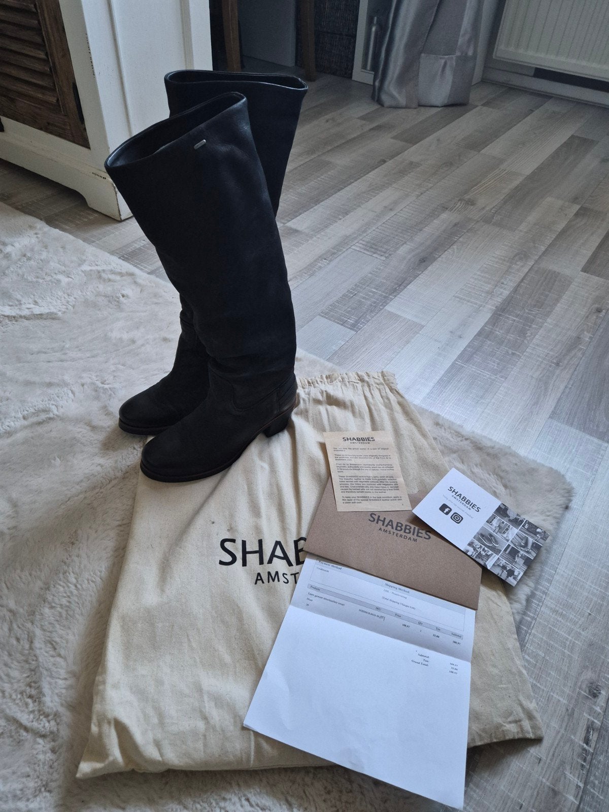 shabbies suede laarzen maat 39, Kleding | Dames, Schoenen, Ophalen of Verzenden, Zo goed als nieuw, Zwart, Hoge laarzen