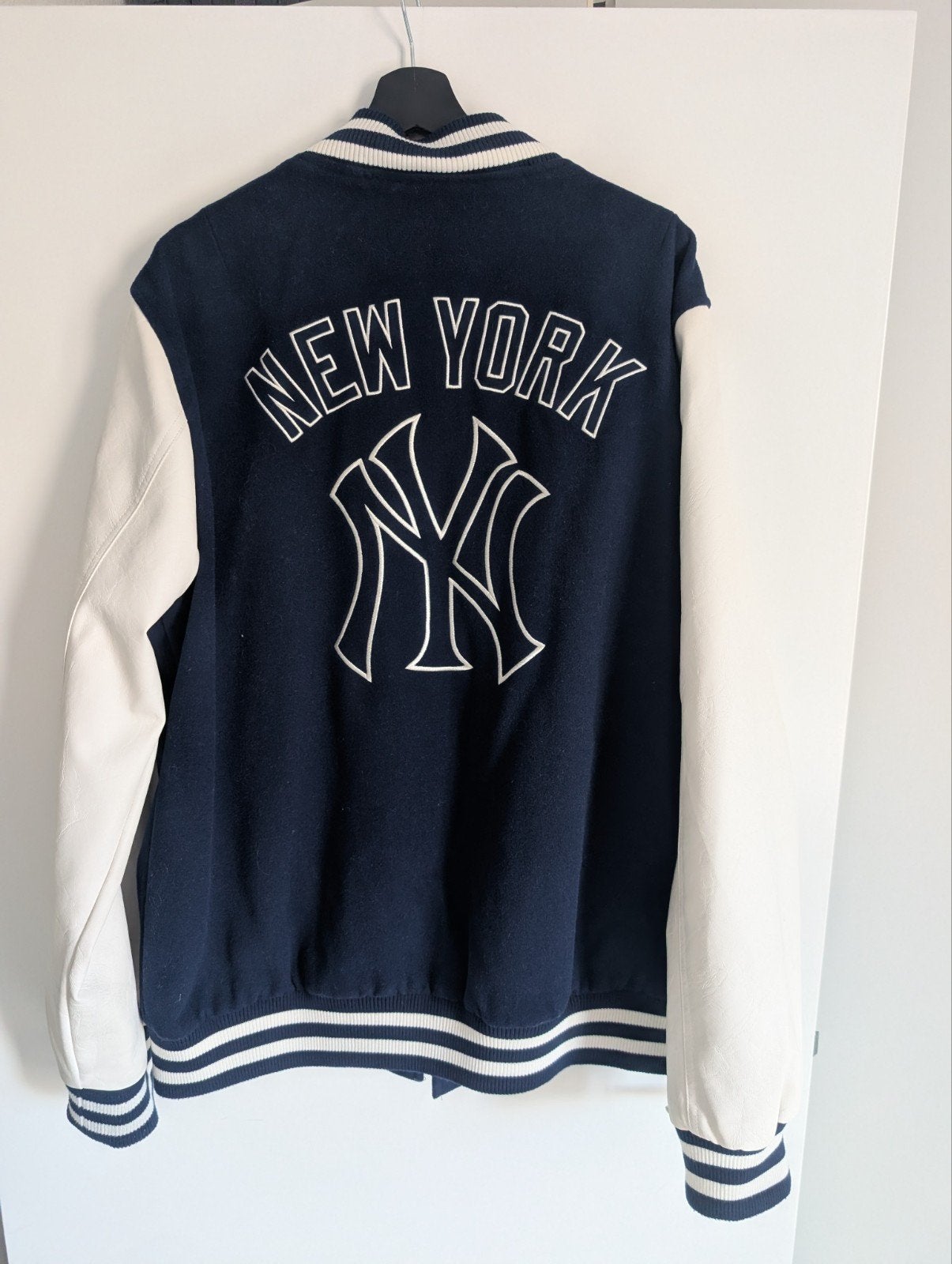 New York Yankees Varsity Jacket xxl - New Era Cooperstown, Maat 52/54 (L), Blauw, Ophalen of Verzenden, Zo goed als nieuw