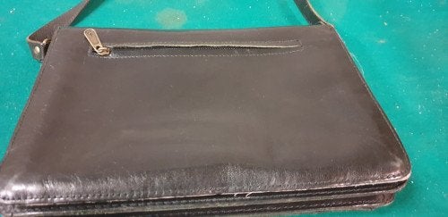 handtas zwart leer claudio ferrici, Sieraden, Tassen en Uiterlijk, Ophalen of Verzenden, 'T Olde Gre-j, Info@toldegrej.nl, Endepoelstraat 20f Didam