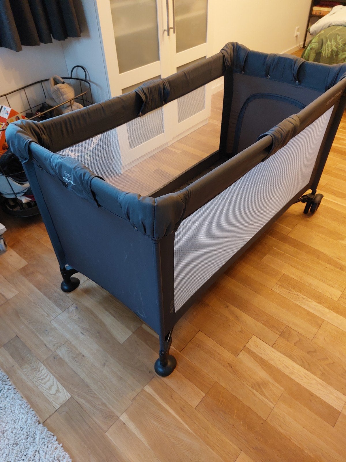 Koelstra campingbed, Ophalen, Zo goed als nieuw, Reisbedje