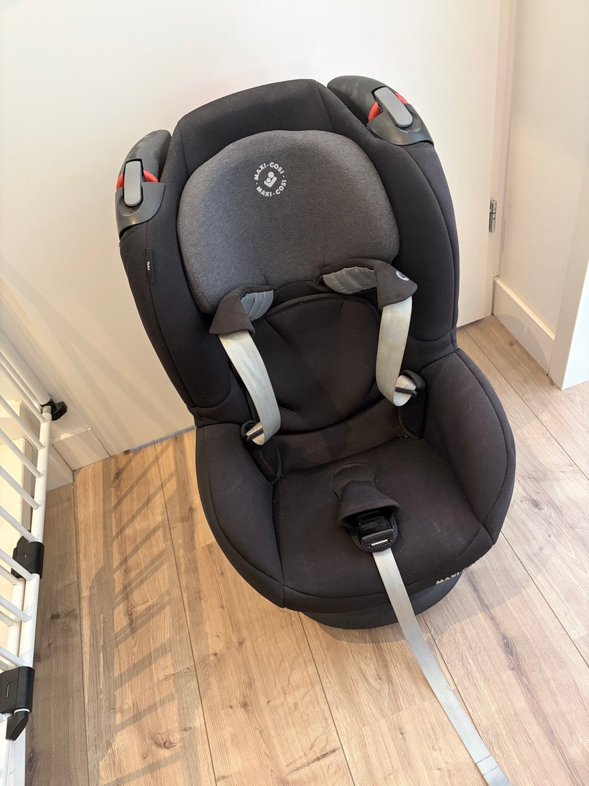Maxi-Cosi autostoel tobi - Zo goed als nieuw, Kinderen en Baby's, Ophalen, Autogordel, 0 t/m 18 kg, Verstelbare rugleuning