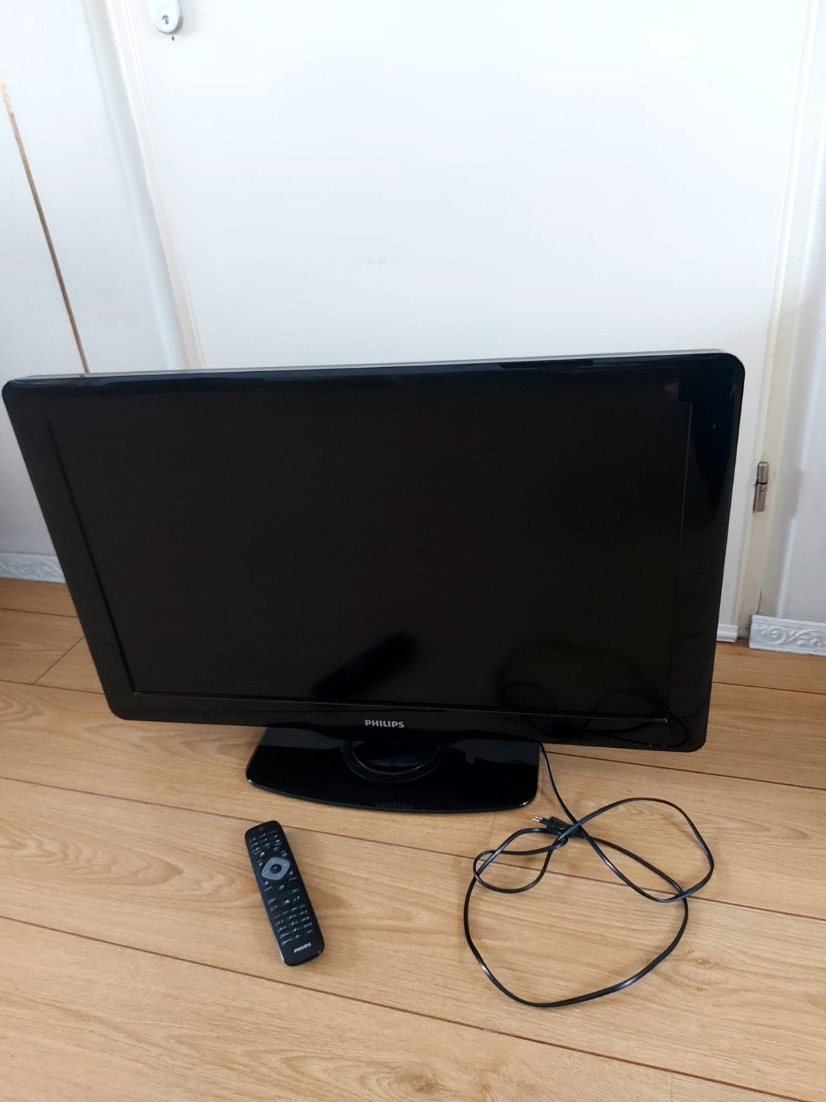 Philips 32PFL3606H/12 LCD TV - 81 cm (32 inch), Ophalen, Philips, 50 Hz, 80 tot 100 cm