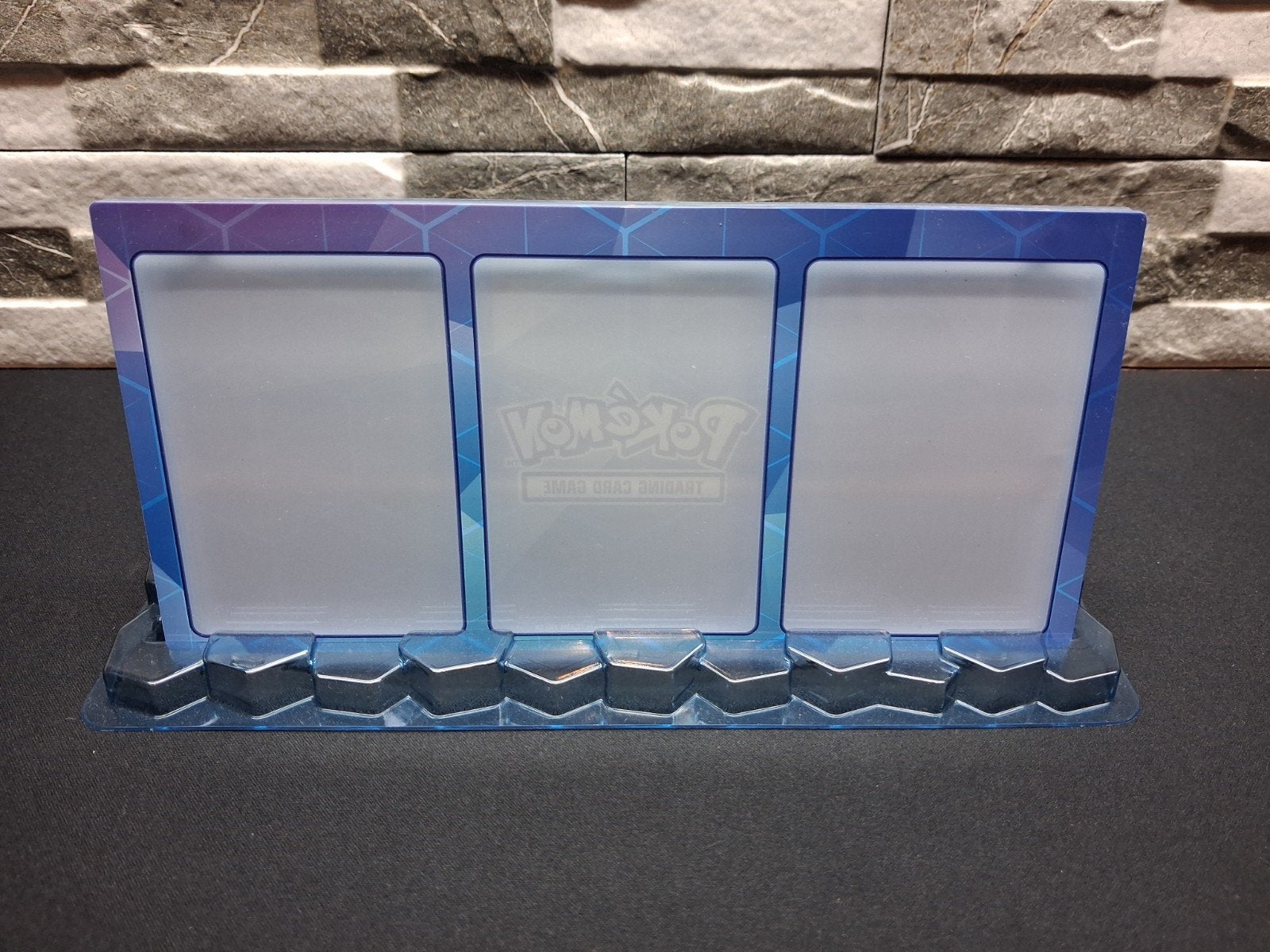 Pokémon TCG Display Standaard magneet Kaarthouder, Ophalen of Verzenden, Zo goed als nieuw, Overige typen