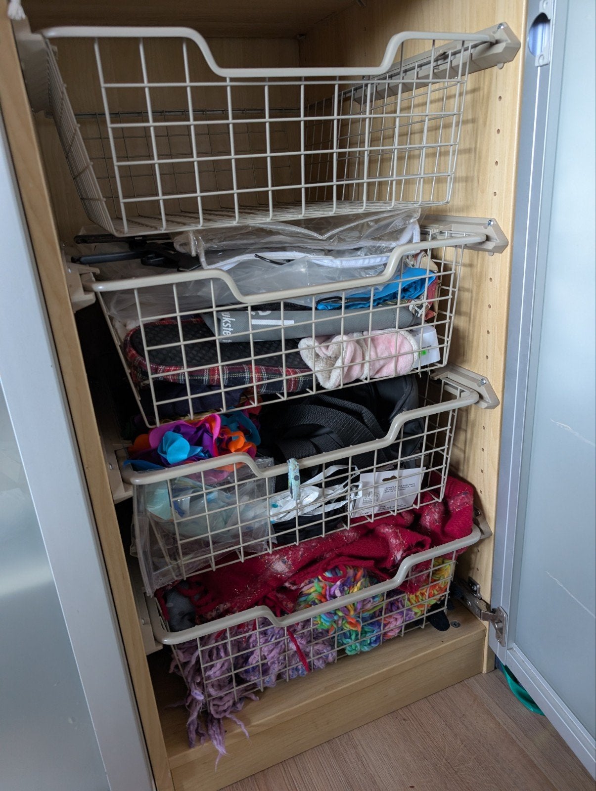 1 IKEA lade (draadmand) met al de benodigdheden, Ophalen of Verzenden, Zo goed als nieuw, IKEA