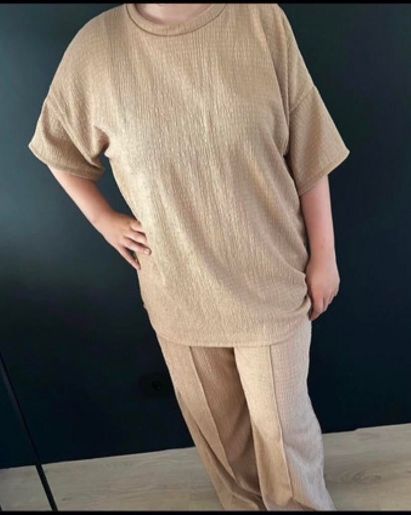 Nieuw comfy set maat L-XL, Ophalen of Verzenden, Nieuw, Maat 46/48 (XL) of groter