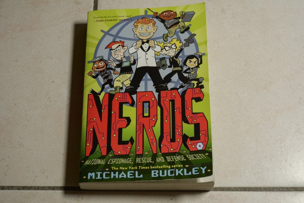 Nerds / Michael Buckley , Ophalen of Verzenden, Zo goed als nieuw, Fictie