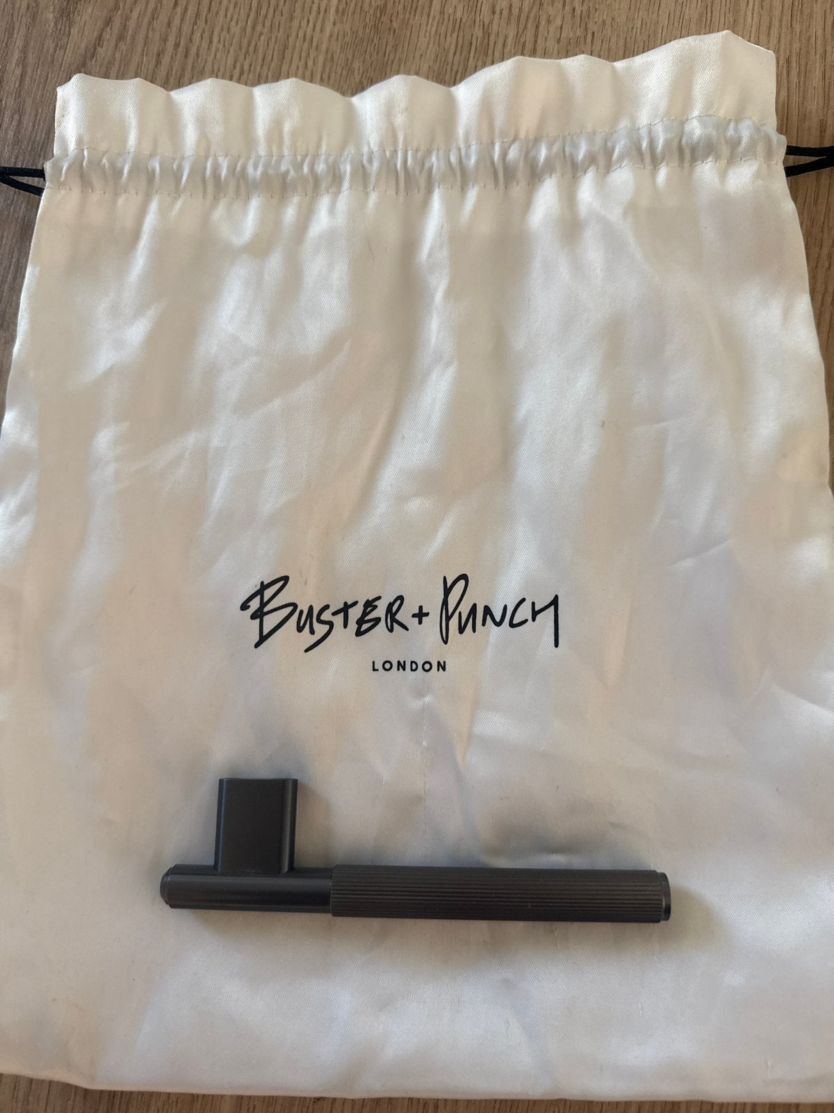 Buster + Punch L-BAR / LINEAR handgreep, nieuw, Doe-het-zelf en Verbouw, Ophalen of Verzenden, Nieuw, Overige materialen, Klink of Kruk