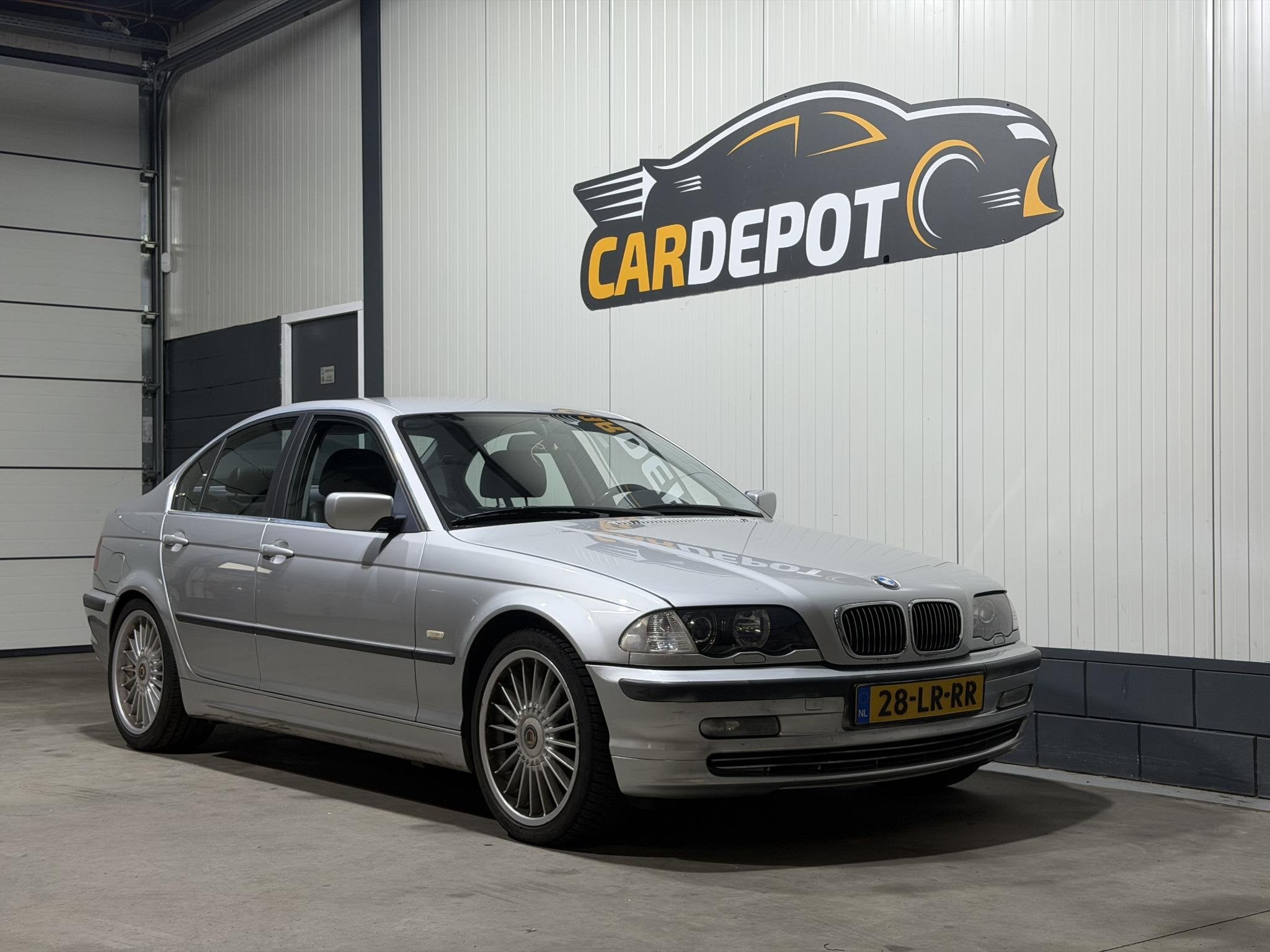 BMW 3-serie 320i Executive Super Netjes Alpina Velgen Automa, Gebruikt, 11 km/l, 1600 kg, 170 pk