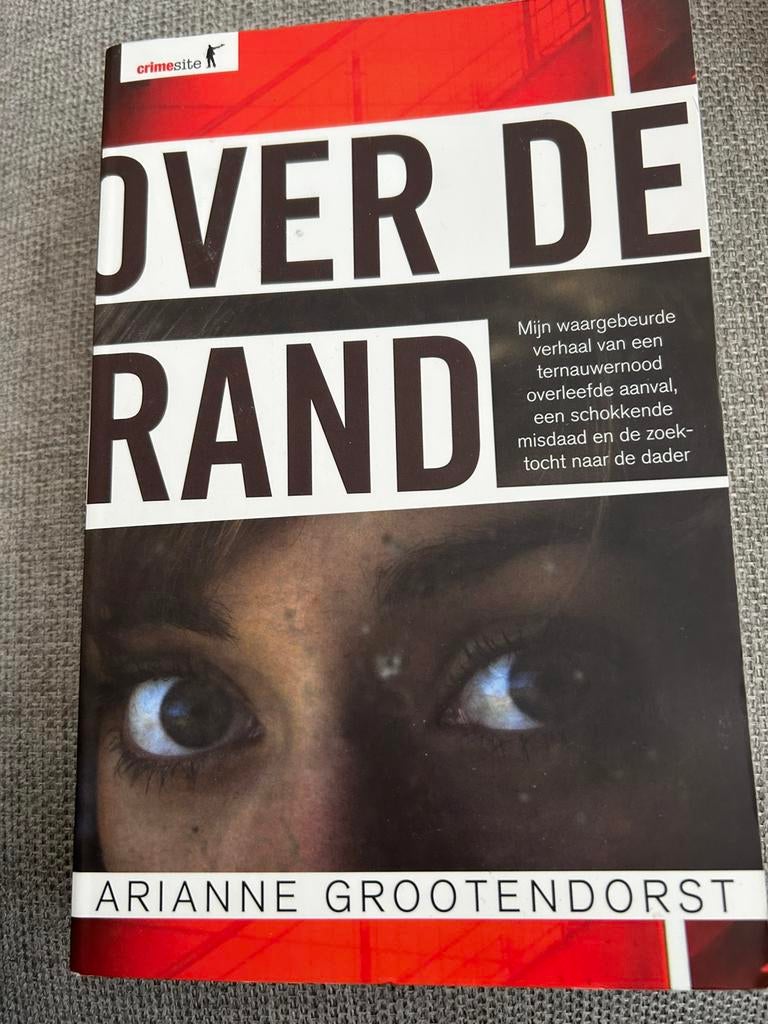 Over de rand, Verzenden, Zo goed als nieuw