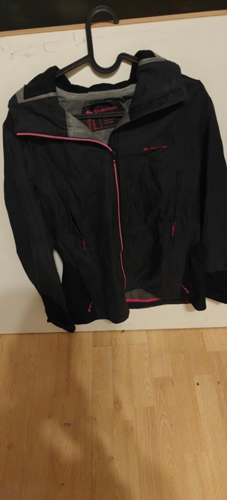 Decathlon regenjas - Quechua maat M, Maat 38/40 (M), Zwart, Nieuw, Ophalen of Verzenden