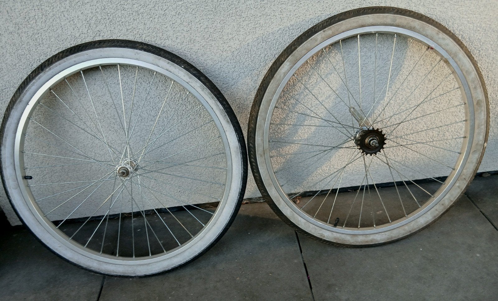 Gebruikt fiets wielen maat 16 / 26 / 28 inch -- fiets onderd, Gebruikt, Batavus-- Gazelle, Aluminium, Ophalen