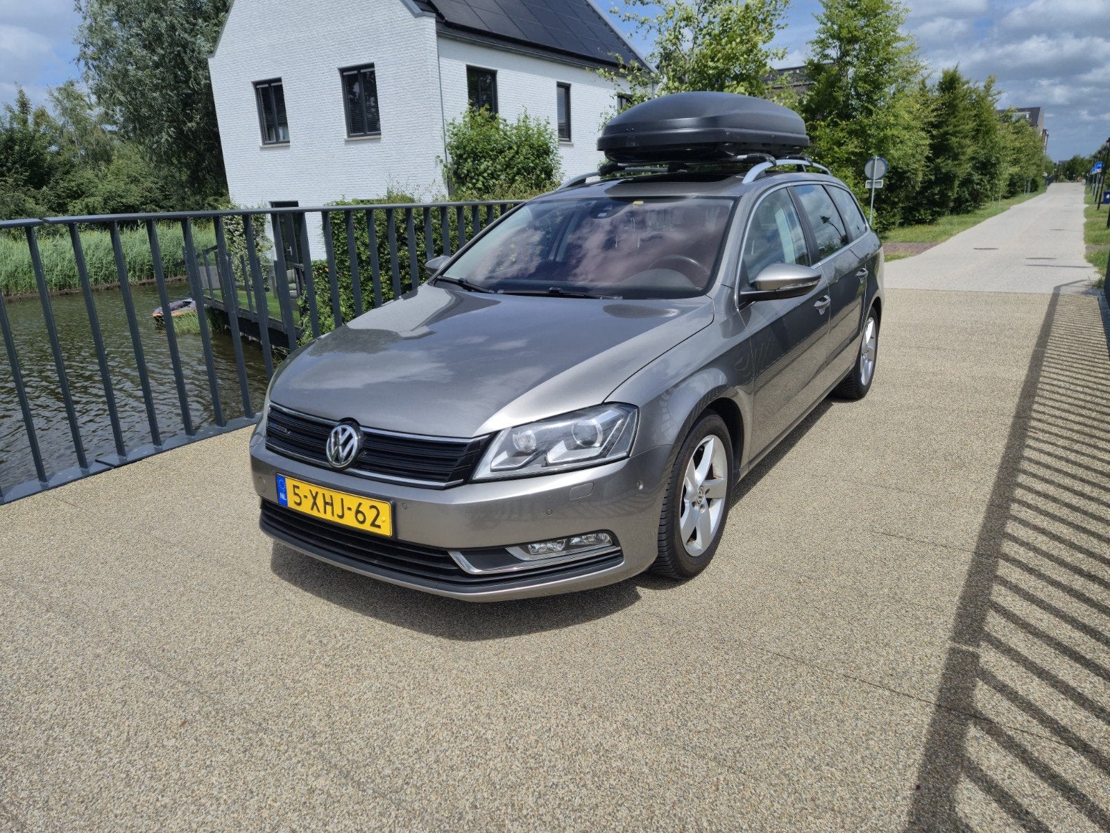 VW Passat Variant 1.6 TDI | Panoramadak | APK 4-2027 | NAP, Auto's, Voorwielaandrijving, Euro 5, Zwart, 4 cilinders