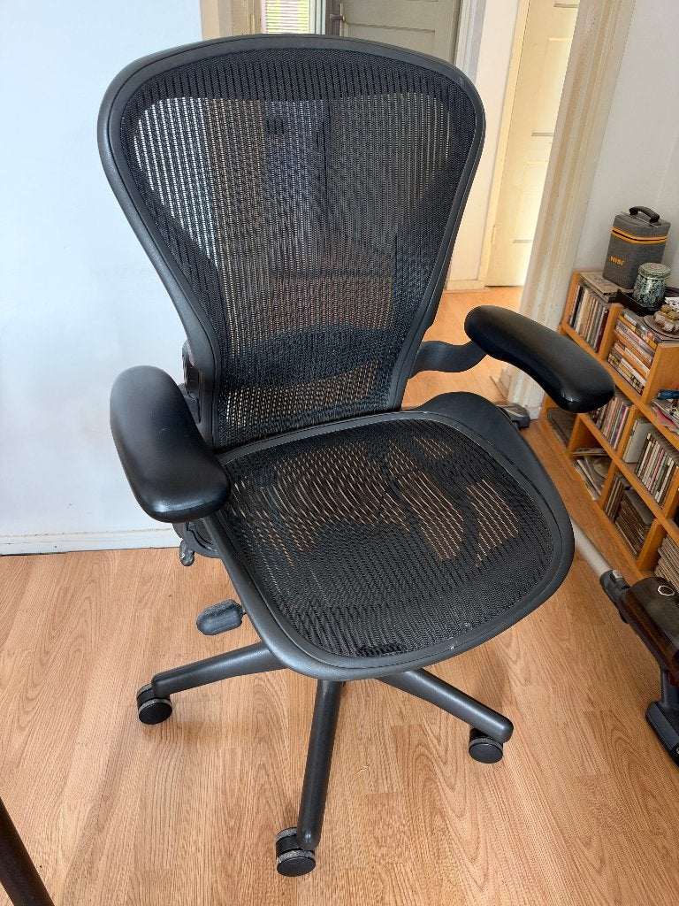 herman miller aeron (met gebreken)