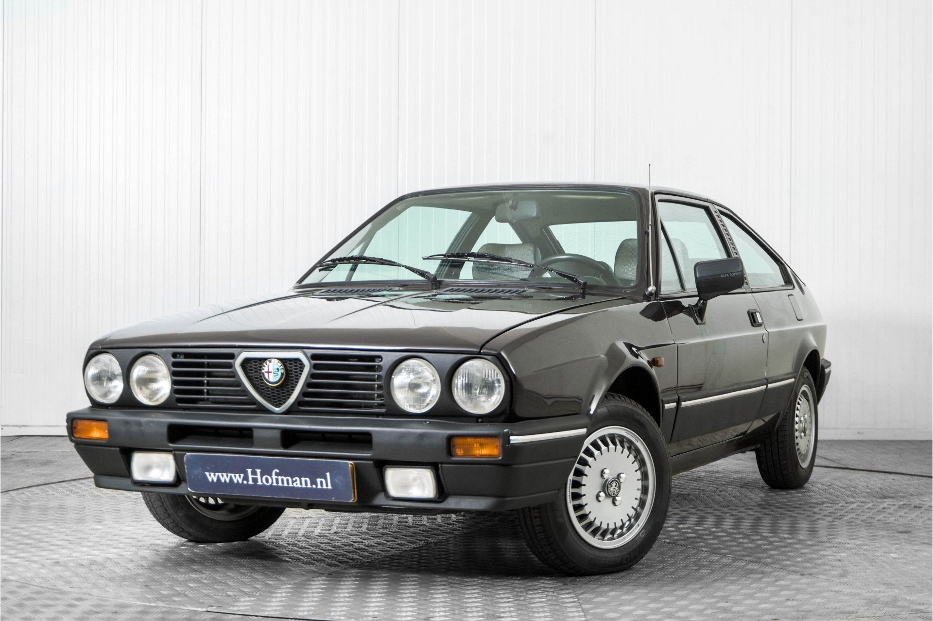 Alfa Romeo Alfasud SPRINT VELOCE 1.3 (bj 1984), Auto's, Metallic lak, Gebruikt, Overige modellen, 4 cilinders