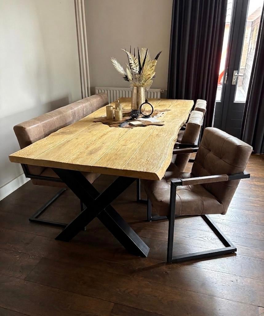 Mooie degelijk robuuste boomstamtafel met eetbank en stoelen, Ophalen, 100 tot 150 cm, 200 cm of meer, Zo goed als nieuw