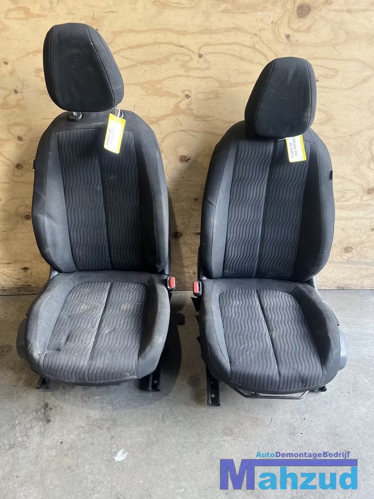 PEUGEOT 308 2 hatchback stoelen stoel 2013-2021, Auto-onderdelen, Interieur en Bekleding, Peugeot, Gebruikt, Ophalen of Verzenden